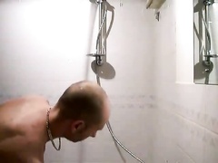 Huge Swinging Shower