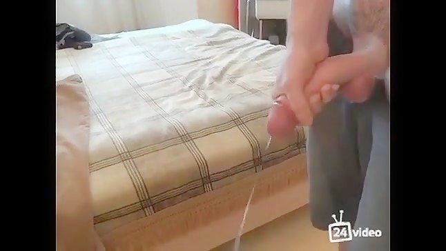 Huge Penis Jerking off and Showing off to Cumshot